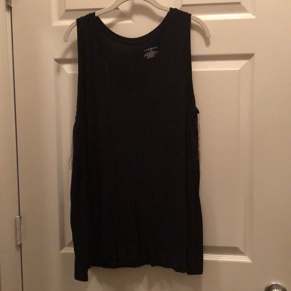 V-neck swing tank
